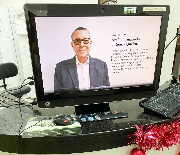 Vídeo de homenagem ao Prof. Antônio Fernando